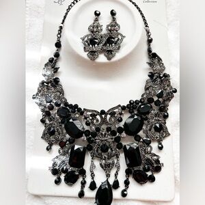 Black chandelier necklace with earrings
